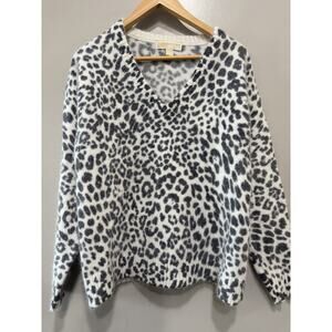 Michael Kors Angora rabbit hair Animal Print Fuzzy Sweater Black /White Sz-XL